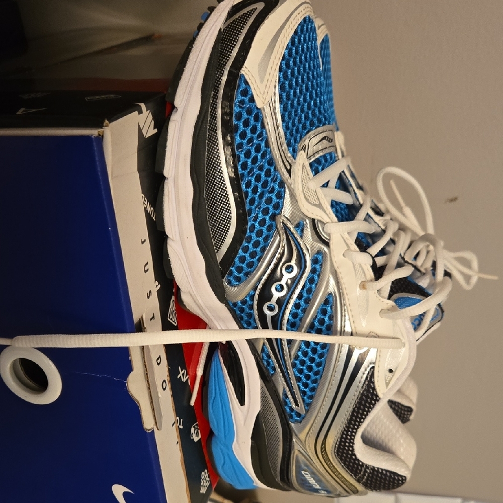 Saucony Blue and Silver Athletic Shoes
